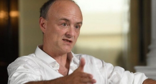 Başbakan’ın eski başdanışmanı Cummings, Boris Johnson’ın,