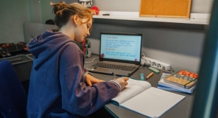 YKS kontenjan 2021 kılavuzu yayınlandı! İşte 2 ve 4 yıllık özel ve devlet üniversitelerinin kontenjan kılavuzu