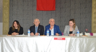 Demokratlar Buca'da şahlanışa kalktı