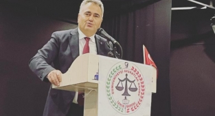 İzmir Barosu Cumhuriyetçi Avukatlar Grubu'ndan Metin Feyzioğlu'na ''Yeter Artık''