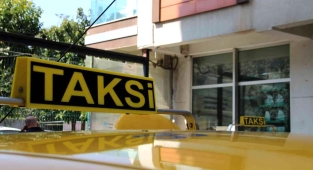 İzmir'de taksi ücretlerine zam