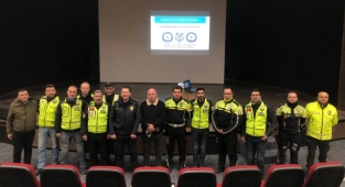 Torbalı’da motosiklet sürücülerine trafik güvenliği semineri