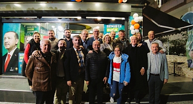 AK Parti Buca iftarına yüzlerce kişi katıldı